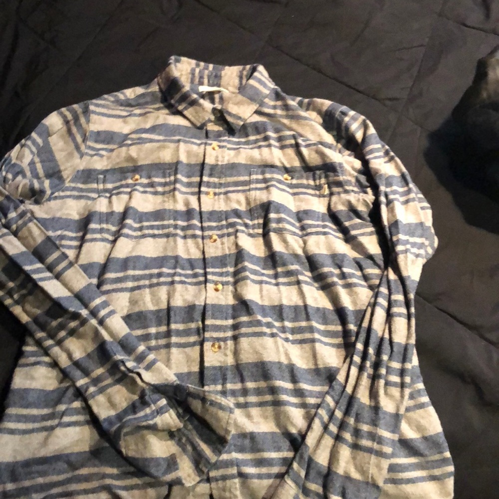 Obey men’s flannel XL